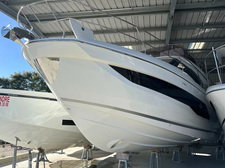 Pronájem lodi Ajaccio lákavé ceny Prestige 420 Fly