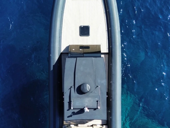 Pronájem Polotuhá loď Sea Water s licencí