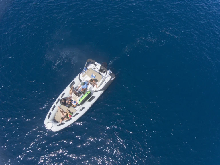 Pronájem lodi Quicksilver Quicksilver 555 Activ Open v Campomoro na Samboatu