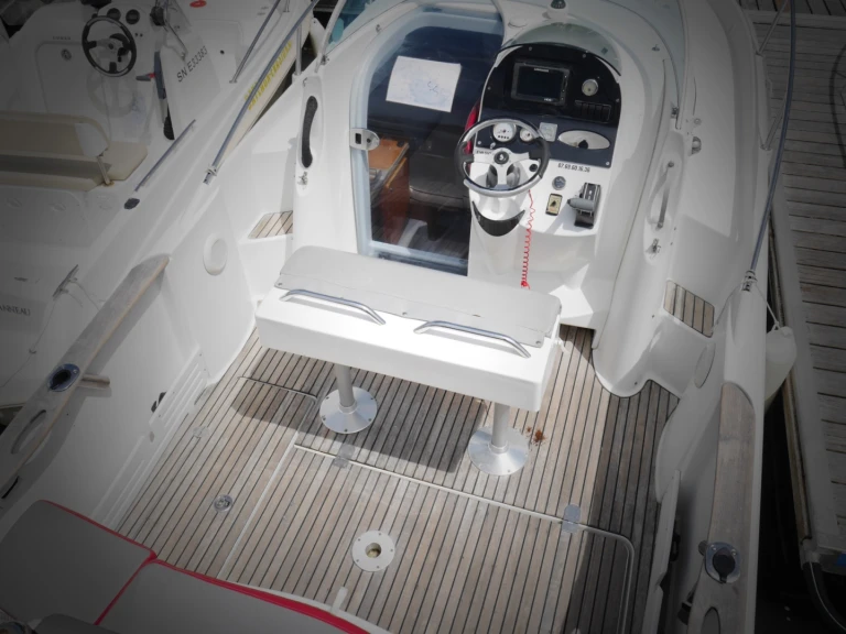 Pronajmout Motorová loď se skipperem či ne Bénéteau v La Baule-Escoublac