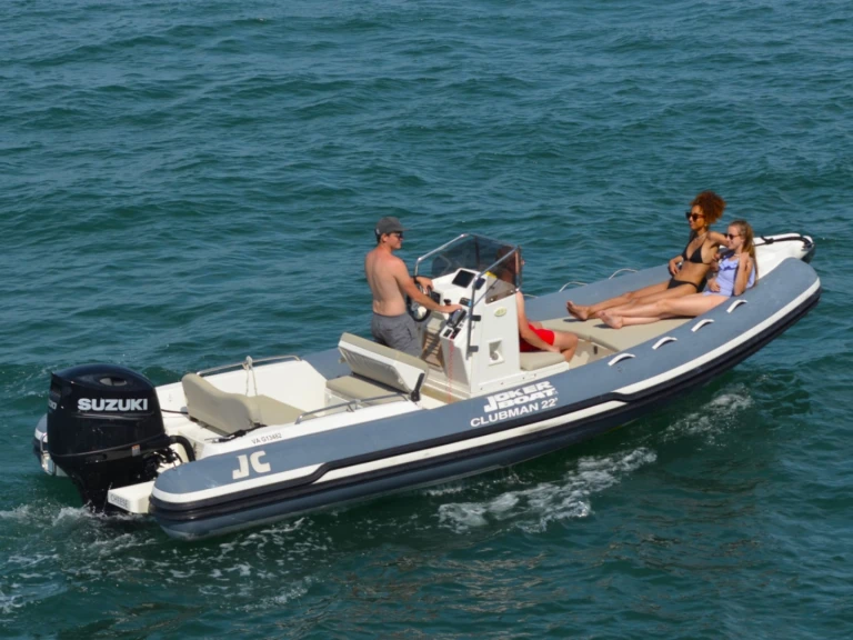 Pronajmout si Joker Boat JOKER 22 v Arradon