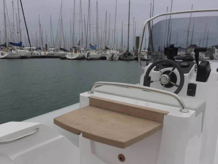 Capelli Tempest 625 Easy jednotlivci a charterové společnosti v La Trinité-sur-Mer