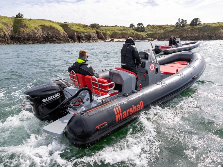 Pronajmout Polotuhá loď se skipperem či ne Marshall v La Trinité-sur-Mer