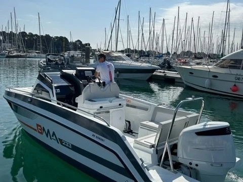 Pronájem Motorová loď v La Trinité-sur-Mer -BMA BOATS BMA X233