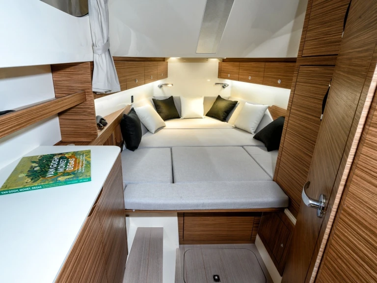 Pronájem lodi Bwa Flyer 36 v La Trinité-sur-Mer na Samboatu