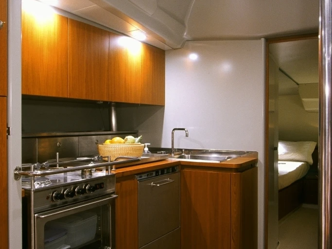 Pronájem lodi Barcelona lákavé ceny 65