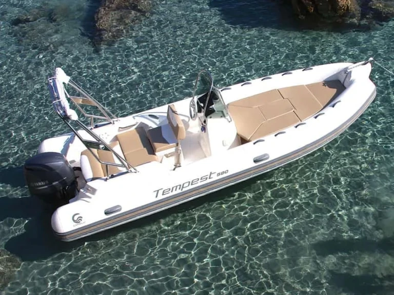 Pronájem lodi Capelli Tempest 600 v Antibes na Samboatu