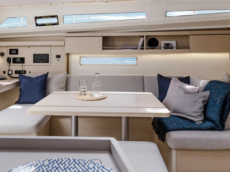 Plachetnice k pronájmu v Salivoli za nejlepší cenu