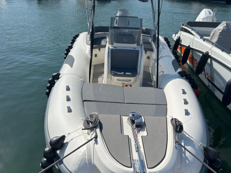 Pronajmout si Bsc 70 Open v Cogolin