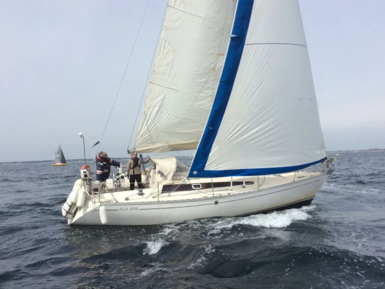 Pronájem lodi Jeanneau Sun Rise DL v Lorient na Samboatu