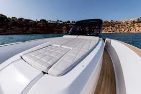 Pardo Yachts Pardo 38 jednotlivci a charterové společnosti v Port Grimaud