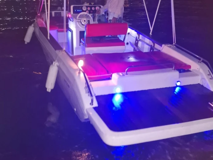 Pronájem Motorová loď v Giardini-Naxos -Sessa Marine Key Largo 22