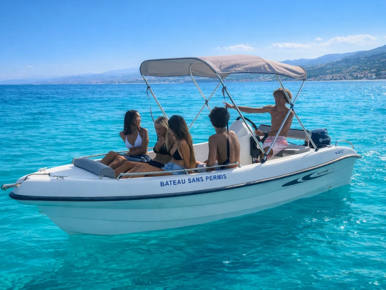 Pronájem lodi Nice lákavé ceny Karel V 160