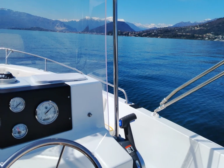 Pronajmout si gio mare Gio 160 v Leggiuno