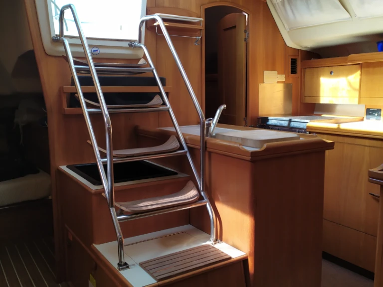 Pronájem lodi Hunter Hunter 466 v Francie na Samboatu