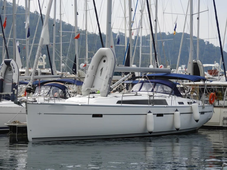 Bavaria Cruiser 51 jednotlivci a charterové společnosti v Göcek 