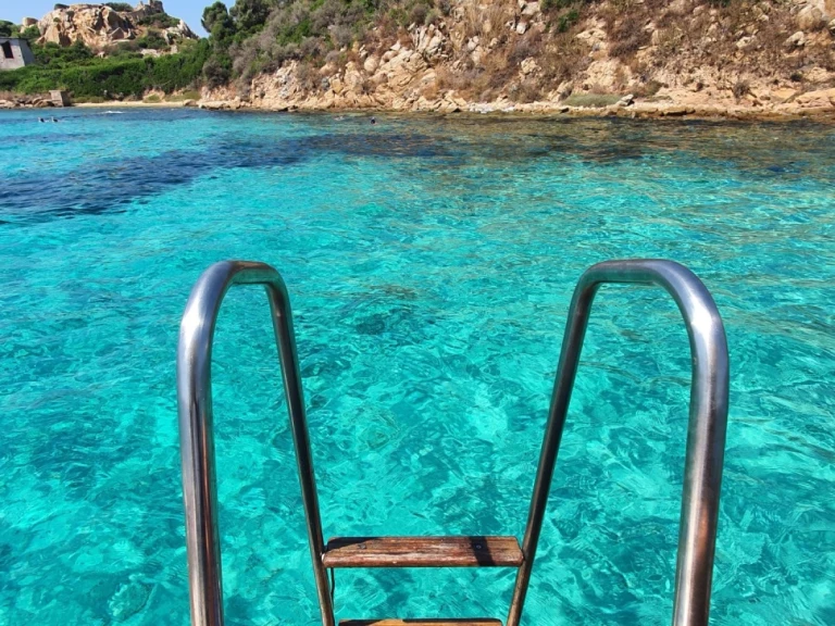 Pronájem jachty v La Maddalena -Cantiere Demeglio Gozzo Storico na Samboatu