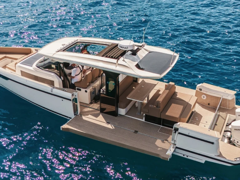 Pronájem Motorová loď v Marina Botafoch -Saxdor 400 GTS