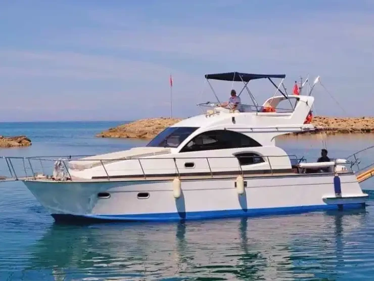 Pronájem lodi Custom Made v Side na Samboatu