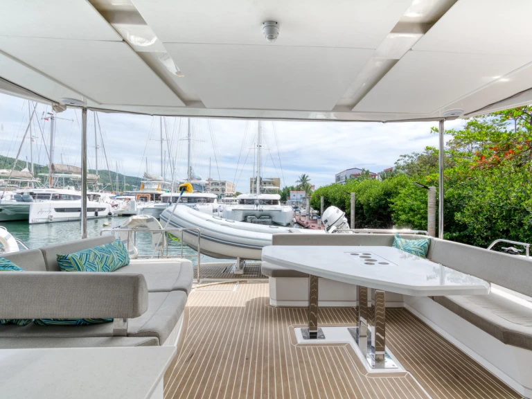 Leopard 53 Motor Yacht jednotlivci a charterové společnosti v Tortola
