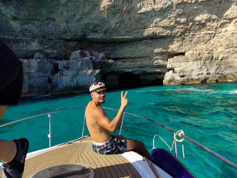 Pronájem lodi Sealine Sealine 240 v Saint Paul's Bay na Samboatu