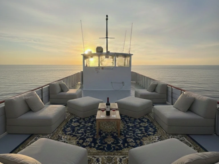 Pronájem lodi Le Boat Grand Classique v Ibiza Town na Samboatu