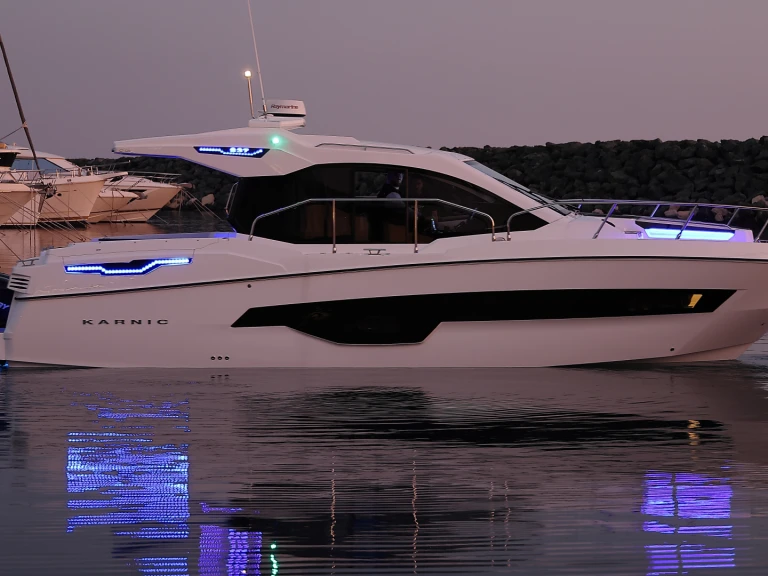 Pronajmout si Karnic s37x v Biograd Na Moru