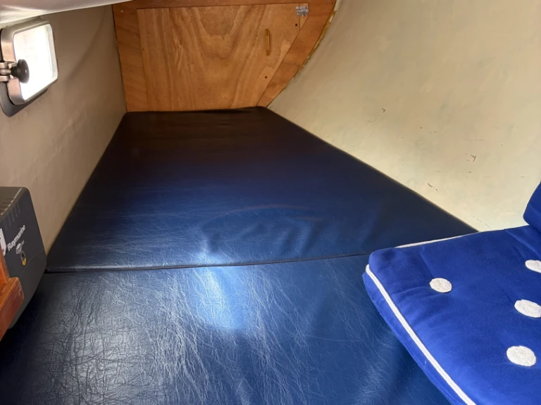 Pronajmout Plachetnice se skipperem či ne Bénéteau v Francie