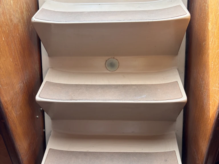 Plachetnice k pronájmu v Francie za nejlepší cenu