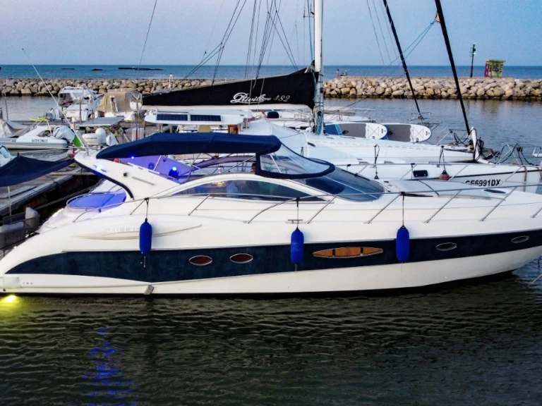 Pronájem lodi Azimut Atlantis 47 v Porto Siracusa na Samboatu