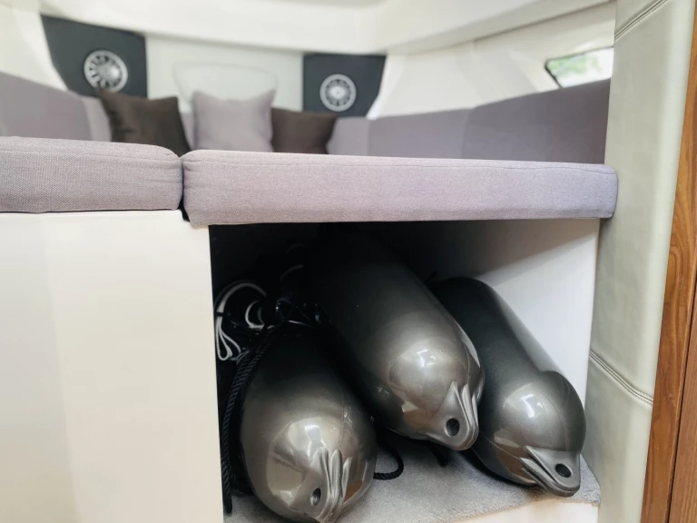 Karnic Karnic SL800 jednotlivci a charterové společnosti v Fleesensee