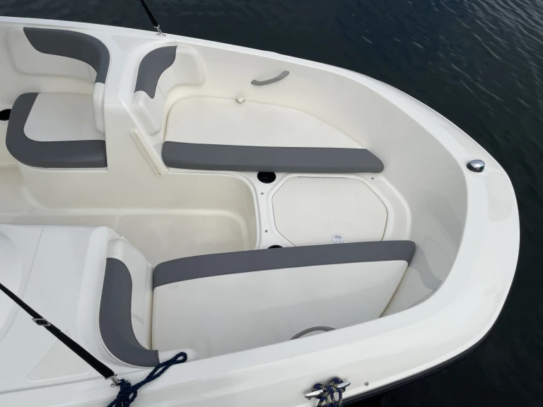 Pronájem lodi Bayliner Bayliner E16 v Fleesensee na Samboatu