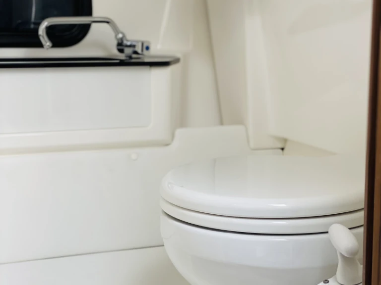 Pronájem jachty v Fleesensee -Karnic Karnic SL 702 na Samboatu