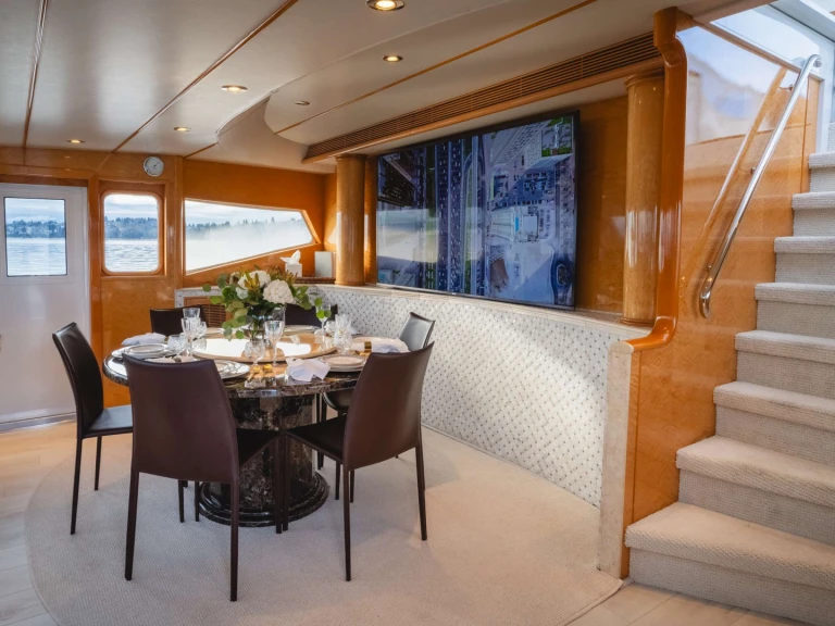 Pronajmout si Tarrab Yachts SUMMER SUNSET v Juneau