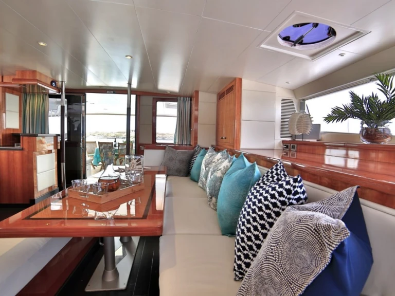 Pronájem Jachta v Seychely -Fountaine Pajot WORLD'S END (MED)