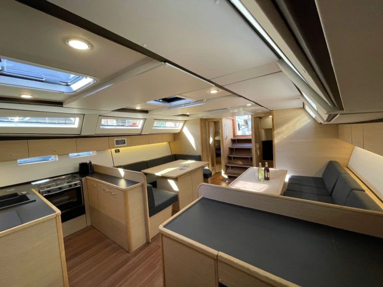 Pronájem Plachetnice D&D Yacht s licencí