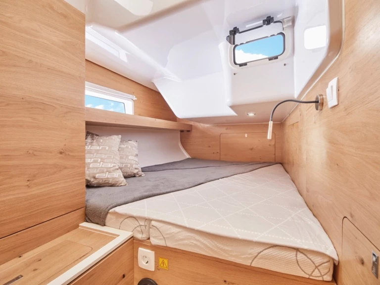 Pronajmout Plachetnice se skipperem či ne Elan v Betina