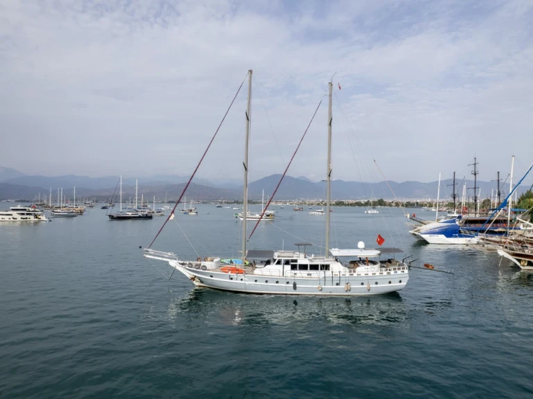 Pronájem jachty v Fethiye -Unknown Diamond Lila na Samboatu
