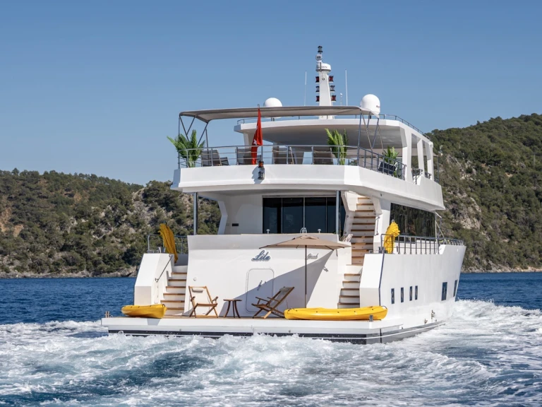 Custom Made Lila Trawler jednotlivci a charterové společnosti v Fethiye
