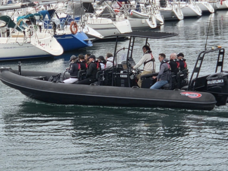 Pronájem Polotuhá loď Searib's s licencí