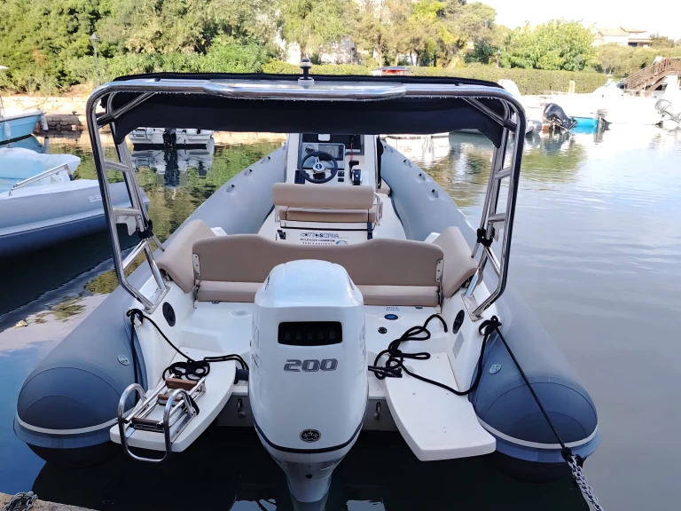 Pronájem lodi Olbia lákavé ceny Sport 22 GTO