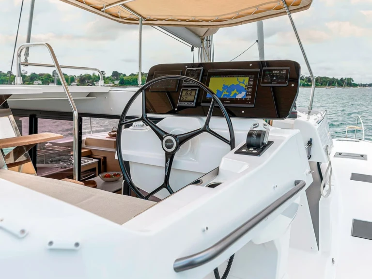 Fountaine Pajot Fountaine Pajot FP 44 Quatuor - 4 cab. jednotlivci a charterové společnosti v Frenchtown