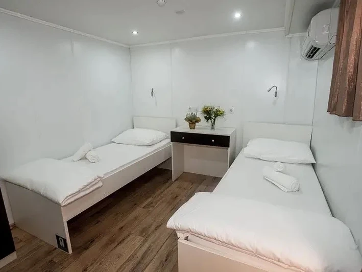 Pronájem Jachta  s licencí