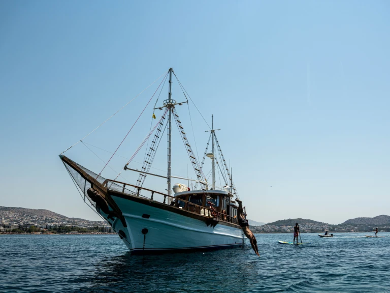  Gulet jednotlivci a charterové společnosti v Kallithéa