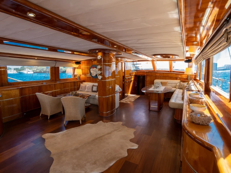 Pronajmout si  SILVER MOON v Bodrum