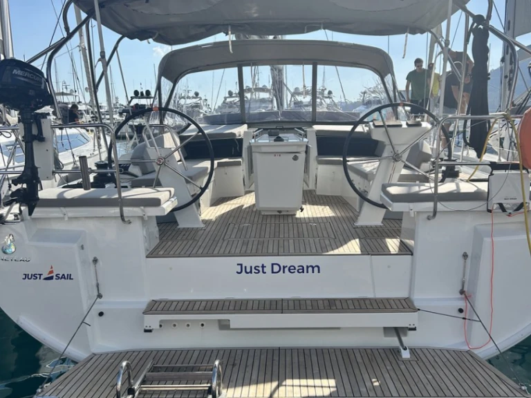 Pronajmout si Bénéteau Oceanis 46.1 v Göcek 