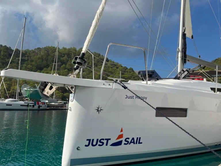 Pronájem lodi Jeanneau Sun Odyssey 380 v Göcek  na Samboatu