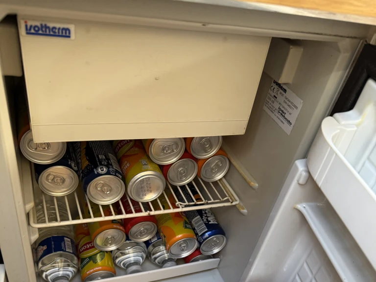 Sessa Marine Key Largo 24 jednotlivci a charterové společnosti v Mandelieu-la-Napoule