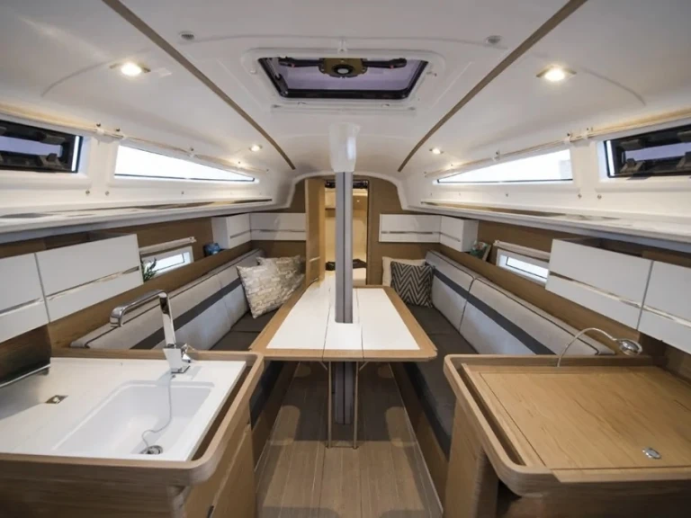 Pronájem Plachetnice v Marseille -Elan S3