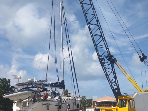 Pronájem Plachetnice Bavaria s licencí